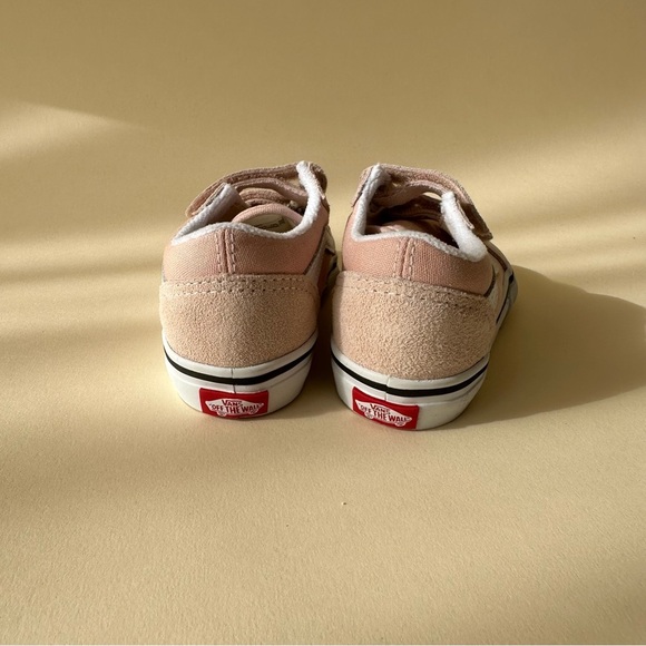 Vans toddler shoes - Picture 2 of 4